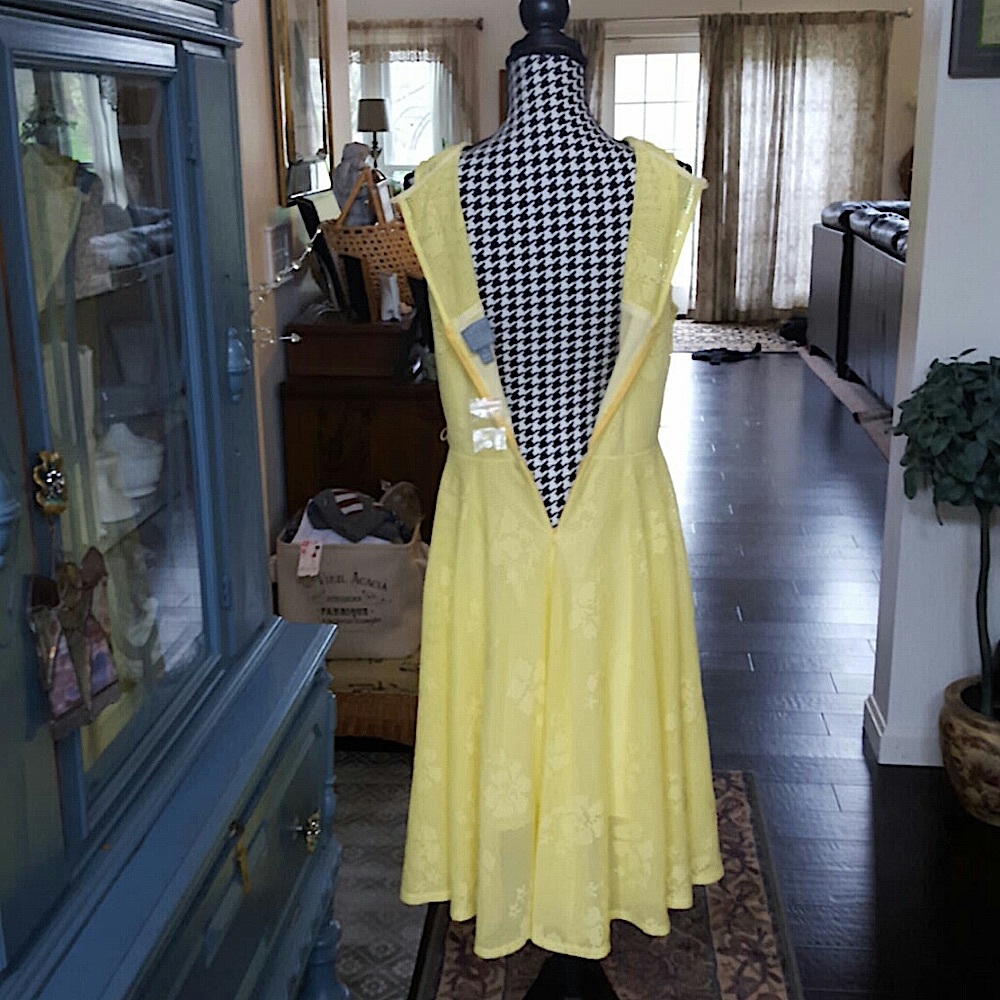Rabbit Rabbit Rabbit DESIGNS Yellow Dress Size 10 - Picture 12 of 15